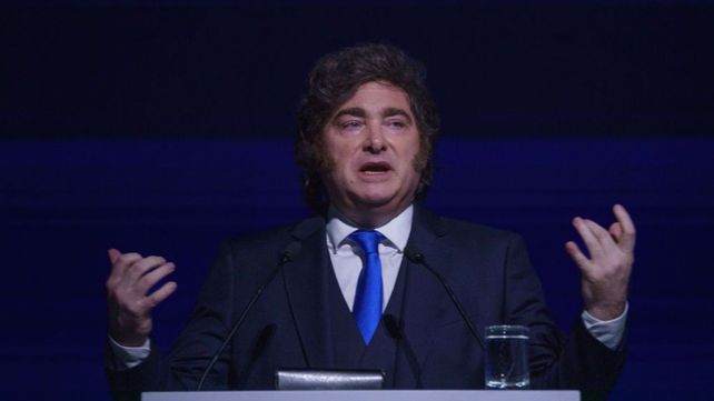 Milei dijo que el Estado no tiene porqué solucionar la crisis de deudas y financiamiento de las familias