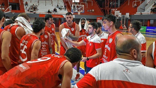 Martín Castellazzi tuvo la responsabilidad de dirigir a Unión contra Platense ante la ausencia de Seigorman. Martín Castellazzi tuvo la responsabilidad de dirigir a Unión contra Platense ante la ausencia de Seigorman.