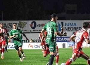 Unión perdió jugando mal y dejó pasar una nueva oportunidad para seguir arriba