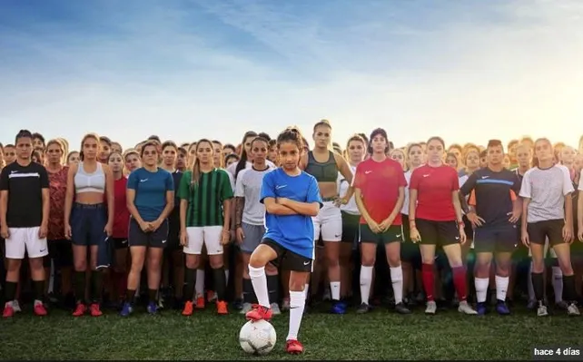 Cande en la publicidad de Nike