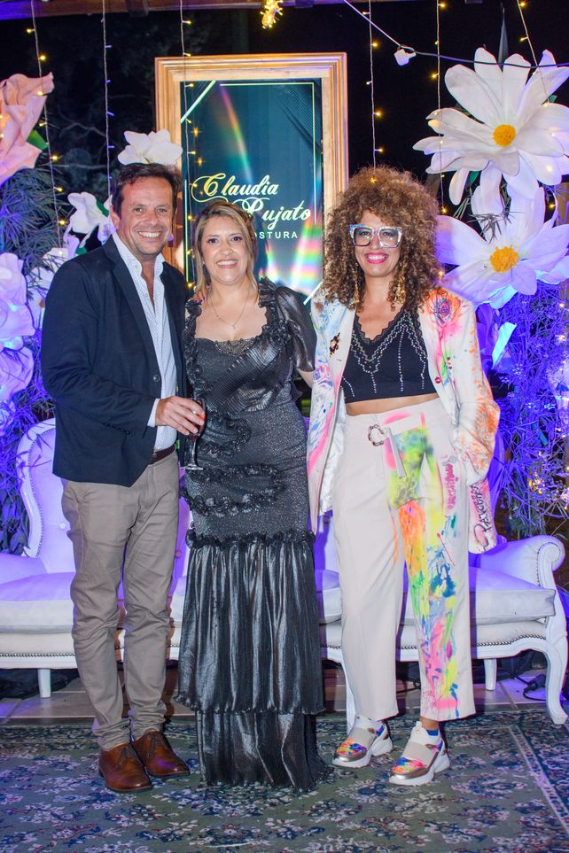 Gustavo Yanczewski, Claudia Pujato y Martina Pérez.  