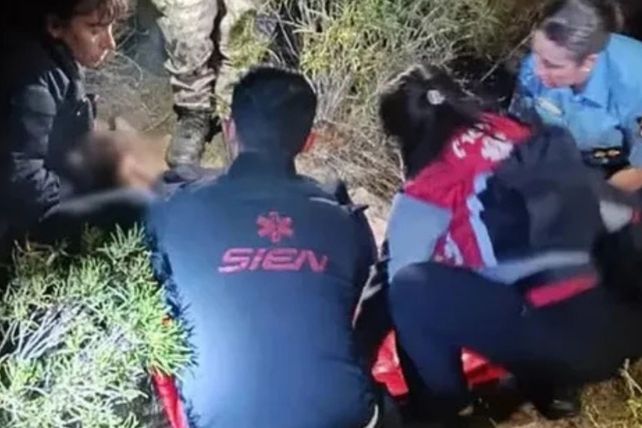 Encontraron con vida en Zapala a la hermana del Huevo Acuña tras dos días de intensa búsqueda