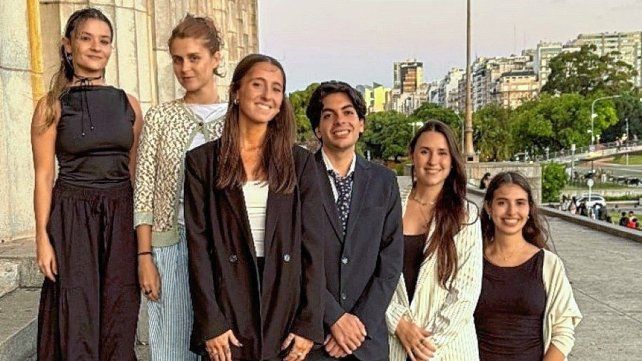 Orgullo de Concordia: Julieta Perroud disputará certamen de arbitraje en Francia.