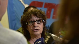 La titular de Ctera, Sonia Alesso, destacó este martes el ofrecimiento de un aumento salarial del 45,4 % para los docentes formulado por el gobierno.&nbsp;