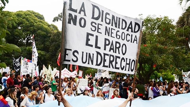 Una jueza hizo lugar al amparo presentado por la CGT contra el DNU 340/25 de Javier Milie que limita el derecho a huelga tutelado en la Constitución Nacional&nbsp;