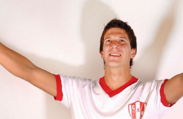 Feliz cumple al cielo, Diego: el recuerdo eterno de Unión a Barisone