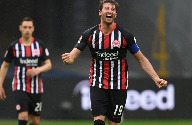 David Abraham, vital en el triunfo de Eintracht Frankfurt
