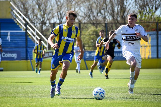 Facundo Piozzi fue uno de los futbolistas clave en el triunfo del equipo de Mario Pobersnik.