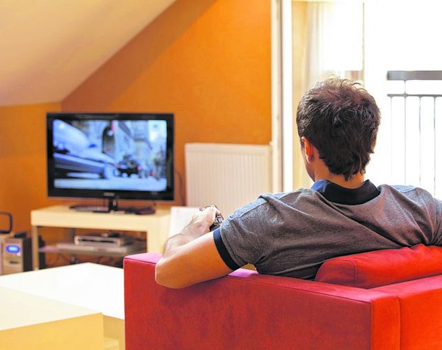 no al sedentarismo. Recomiendan ejercicios físicos media hora por día.