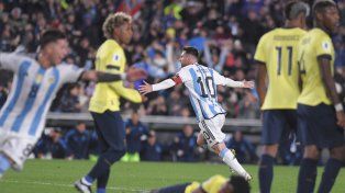 Messi le pagó la entrada a los hinchas que colmaron el Monumental