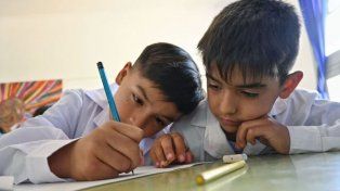 Oficializaron el calendario escolar 2025: cuándo empiezan las clases en la provincia de Santa Fe