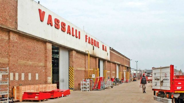 Vassalli está ubicada en la localidad de Firmat.