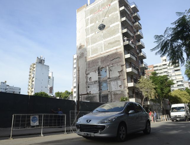 Tragedia de Rosario: reabrieron el tránsito en la cuadra de la explosión