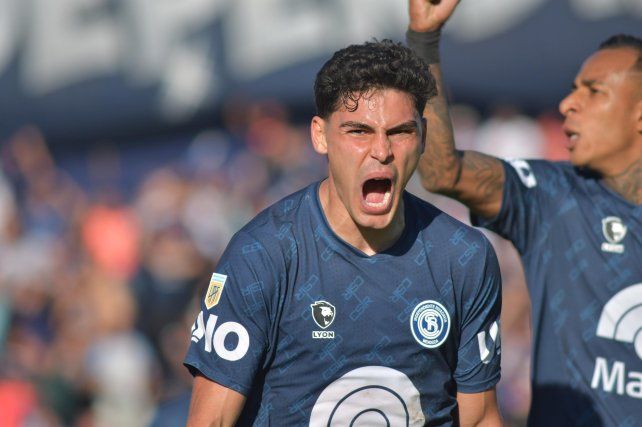 Independiente Rivadavia ganó de local.