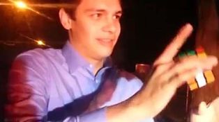 Usó magia para evitar una multa y sorprendió a dos agentes de tránsito