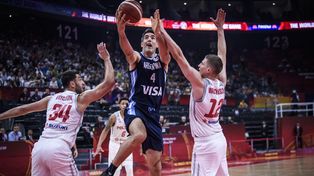Argentina aplastó a Polonia y chocará ante Serbia en cuartos de final