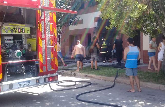 El auto explot&oacute; despu&eacute;s de haberse prendido fuego