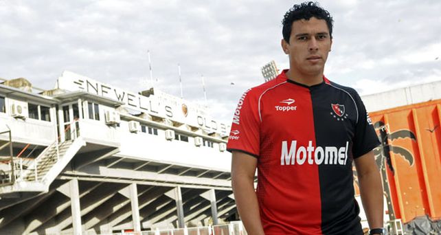 V&iacute;ctor Aquino es el cuarto refuerzo de Newells