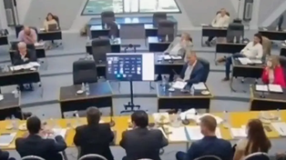 La imagen de la reunión de comisión en la que el ministro reconoció que se inventó un alquiler para que la petrolera estatal no pague Impuesto a las Ganancias.