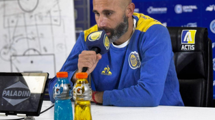 Carlos Quintana enfrentó los micrófonos de cara al partido de Central ante Riestra.