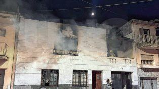 Piden ayuda para Franco, joven que perdió todo en un incendio en Paraná