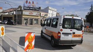 Habilitaron la circulación completa en Bulevar Pellegrini y Urquiza tras el arreglo del socavón