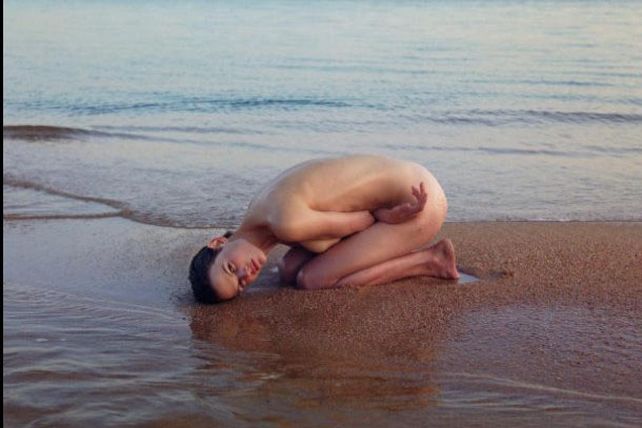 Impactante calendario Pirelli