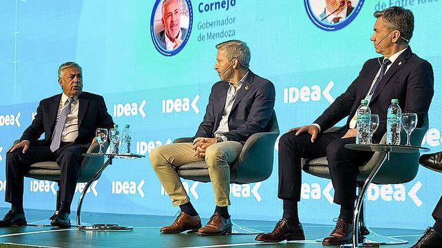 Gobernadores aliados a Milei piden reflotar el Pacto de Mayo