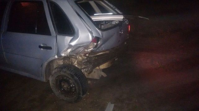 Lo chocó desde atrás y huyó