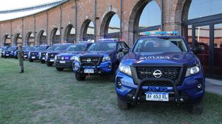 Entregaron 31 patrulleros a la Dirección de Seguridad Rural Los Pumas
