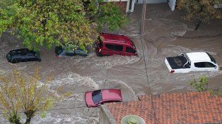 Bahía Blanca: al menos 12 fallecidos y más de 1.000 evacuados tras el feroz temporal