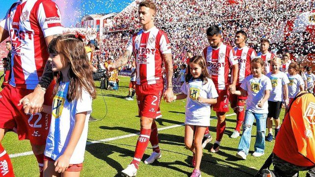 Unión a Calderón: Sos orgullo del trabajo silencioso