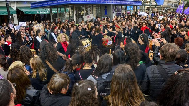 Paraná se manifiestó contra la violencia de género