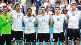 Los Gladiadores perdieron ante Dinamarca, tricampeón mundial, y ahora enfrentarán a Francia en los Juegos Olímpicos.