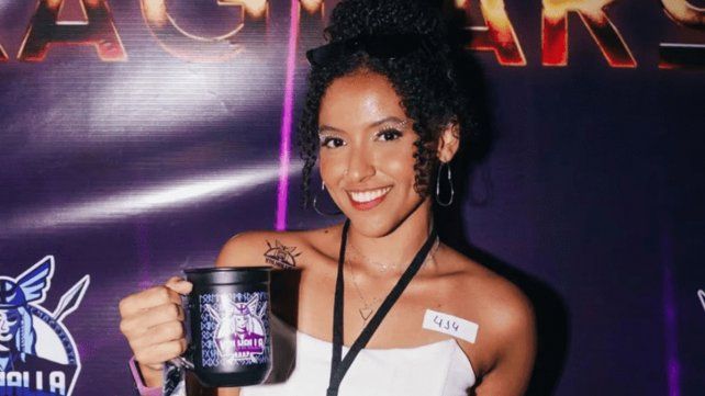 Ana Clara Benavides de 23 años