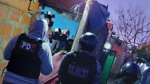 Operativo en Vía Honda y La Lagunita por el secuestro de un chico en un búnker de drogas: dos detenidas