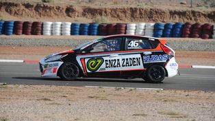 El concordiense Gabriel Scordia clasificará hoy en la Histórica con su Ford Fiesta Kinetic.