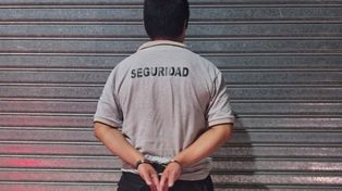 Un agente de seguridad privada quedó demorado por vender medicamentos de un centro de salud.