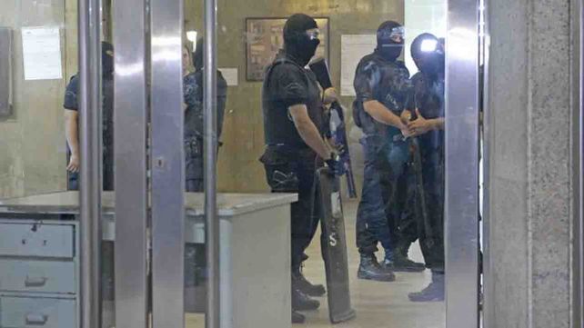 Fuerte operativo policial en el hospital rosarino