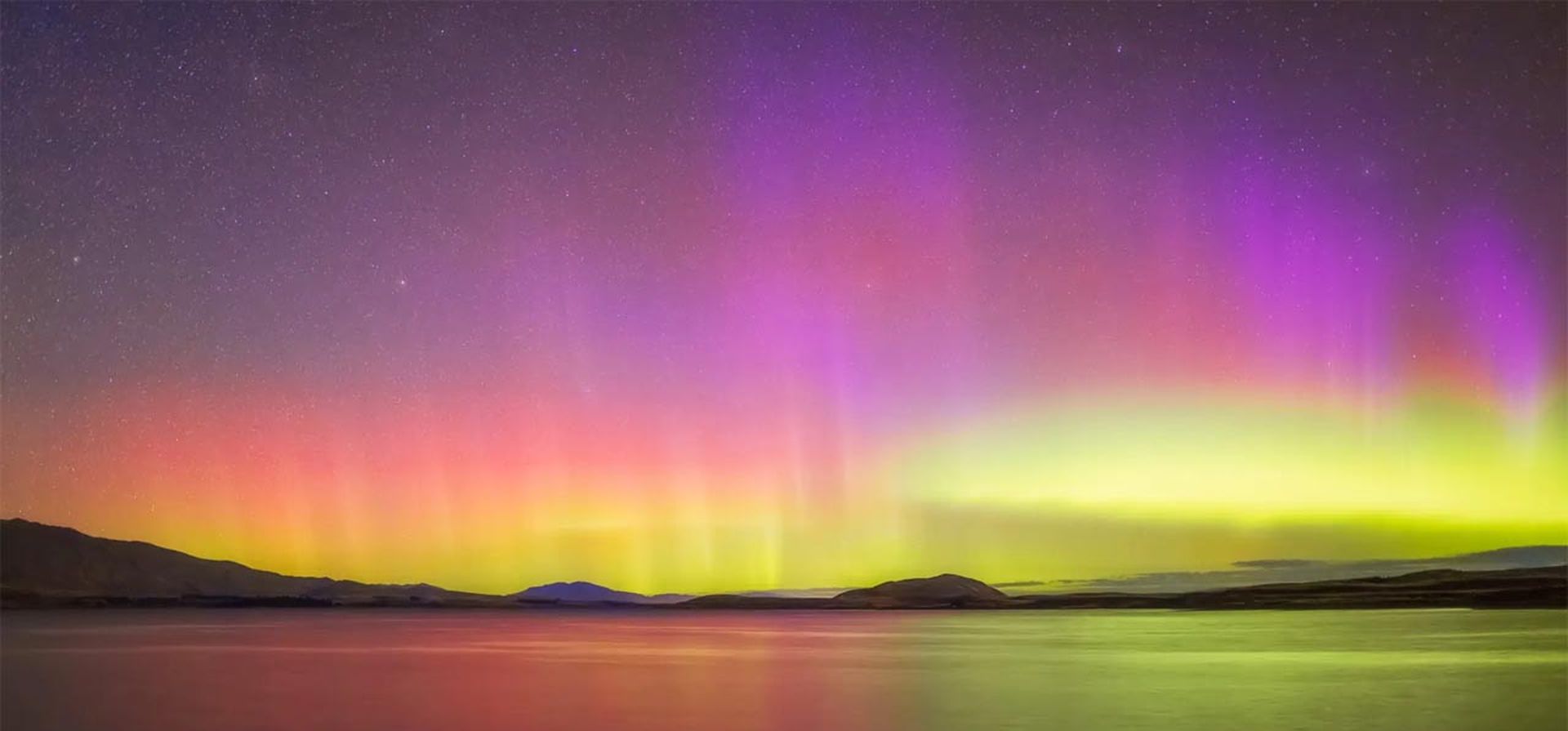 Tranquilo - Lake Tekapo, Nueva Zelanda. Fotografía: Larryn Rae