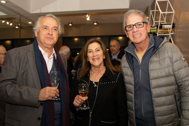 Efrain Torres, Laura Settecase y Estéban Sánchez