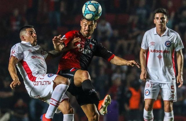 Colón, uno de los que más intercepta en la Superliga
