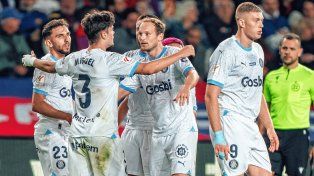 Girona ganó con autoridad ante Barcelona.