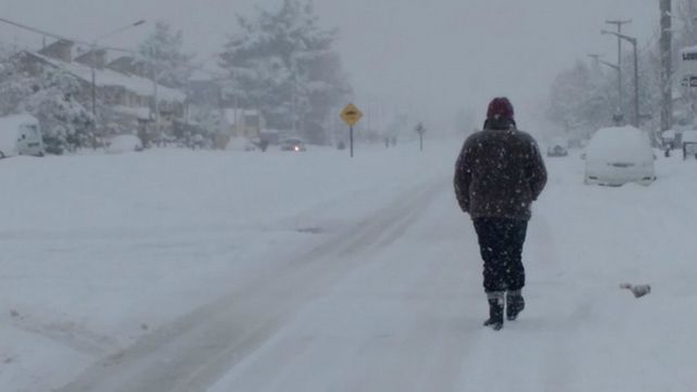 Ola polar y fuertes nevadas en el sur del país anunciaron la llegada del invierno