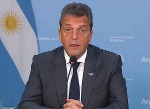 Sergio Massa se reunió con AFIP y Aduana por allanamientos a las financieras