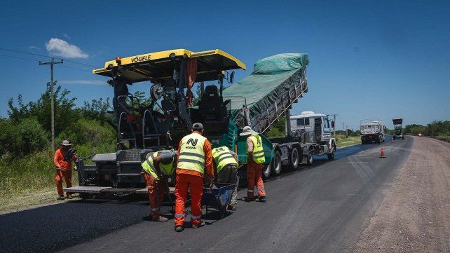 Continúa la reconstrucción de la ruta provincial 10 en el departamento Paraná.