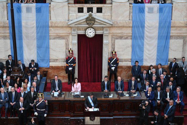 Al igual que en la ceremonia del 1º de marzo de 2024