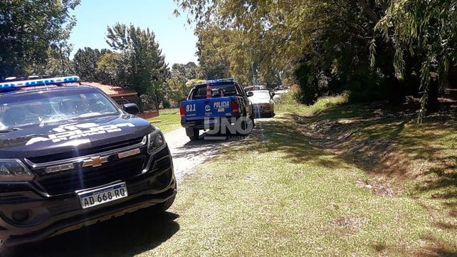 Hallaron un cadáver envuelto en plástico y revestido con un tejido en aguas del río Coronda