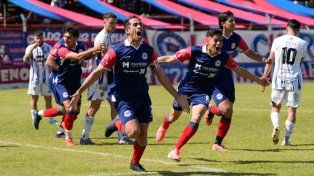 Primera C: los equipos rosarinos del ascenso se juegan a todo o nada