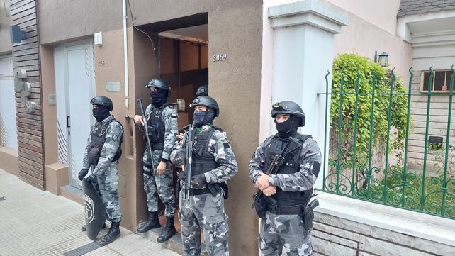 Uno de los detenidos por divulgación de pornografía infantil trabaja en el Hospital de Niños Alassia Uno de los detenidos por divulgación de pornografía infantil trabaja en el Hospital de Niños Alassia